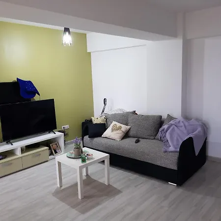 Apartment Flory's Mamaia